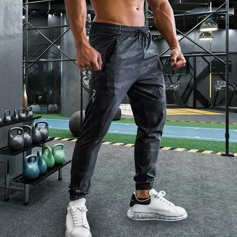 Men's Pants High Quality Camouflage Sweatpants Men Gym Fitness Sports Trousers Running Trackpants Elastic Dry Fit Zipper Pockets Long Pants Y240513