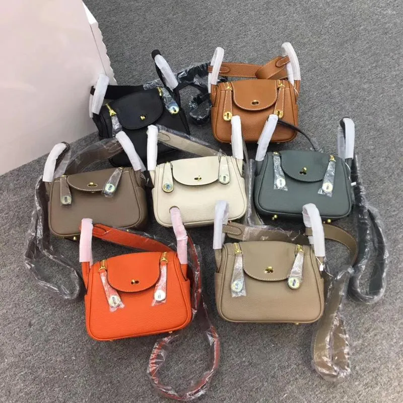 Borsa 2024 The Style Hardware oro Hardware Genuine Cow Cow Women One Shole Crossbody 9 Color 3Size