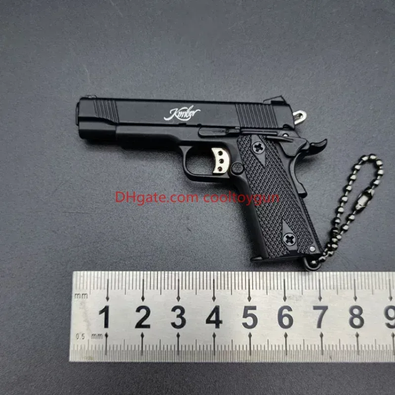 1: 3 in lega 3 in lega M1911 Mini Toy Gun Model Torchia in metallo Modello Look Realti -Cant non può non essere colpibile Regali di giocatto