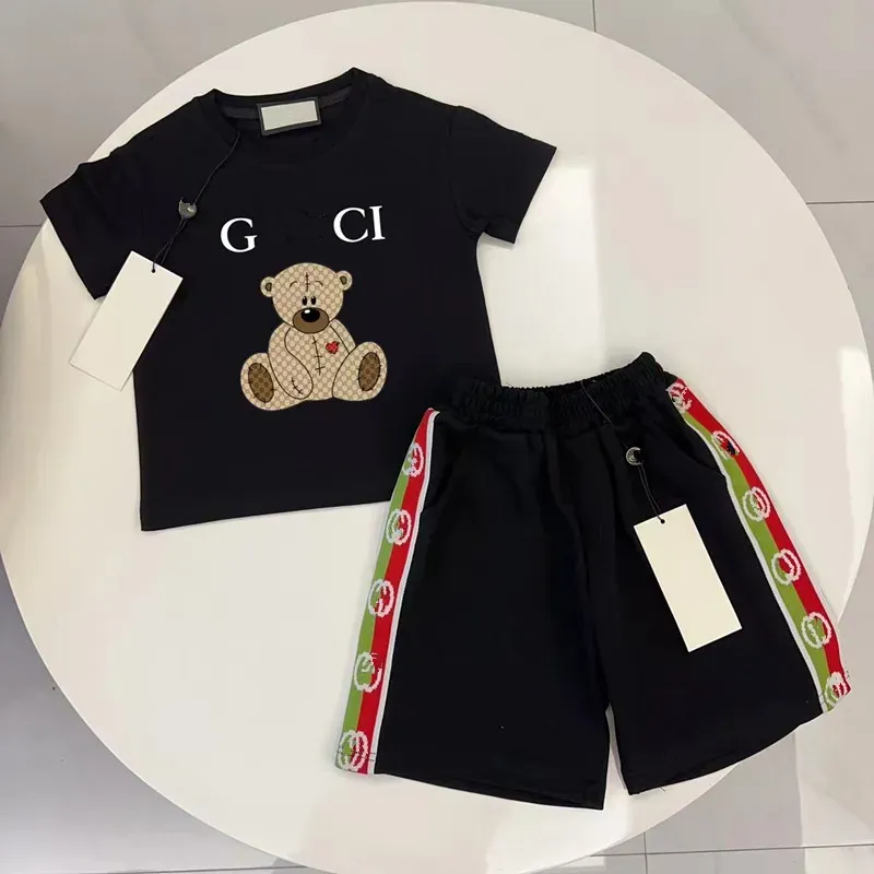 Fasion Baby Set Children's Deux pièces Designer à manches courtes pour enfants Set Baby Set Kids Clothing Top Brand Summer Two-Piece Clothing B15