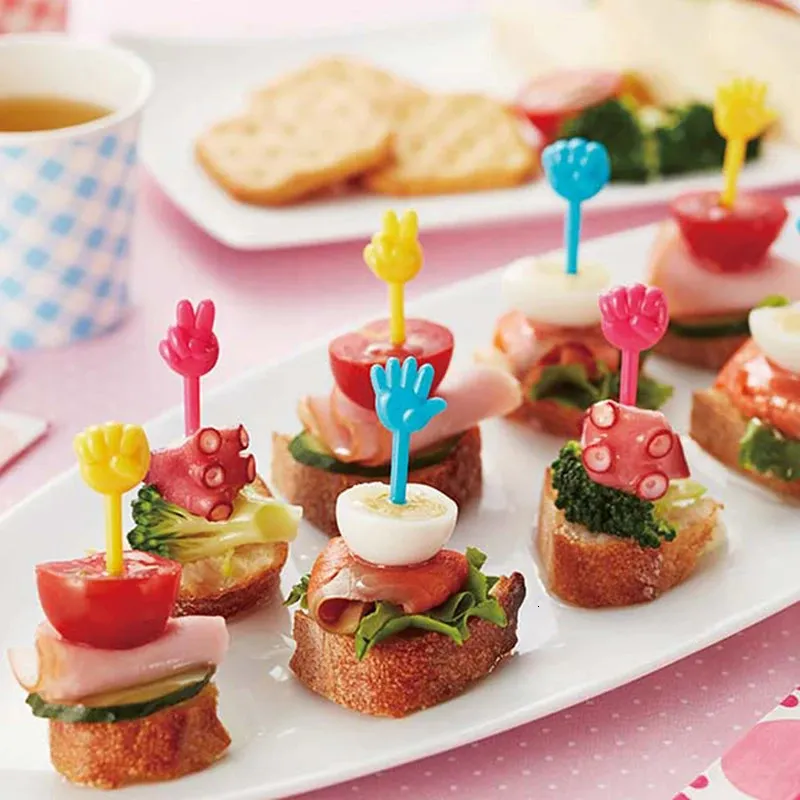 9ps Fruit Fork Mini Cartoon Kids Kids Cake Food Grade Plastica Bento Pranzo Accessori per feste 240422