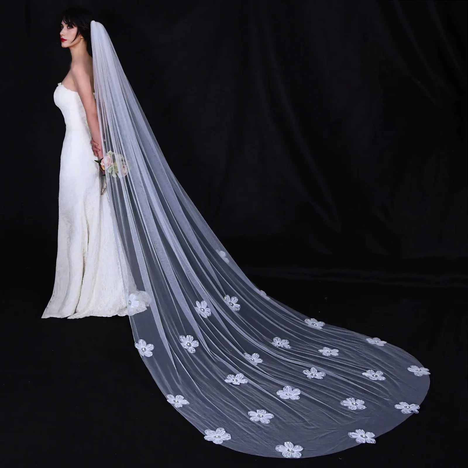 Hair Jewelry V202 Long Bridal Veils for a Fairy Tale Look Romantic Cathedral Length Veil with 3D Flower Beads Wedding_voghion.com