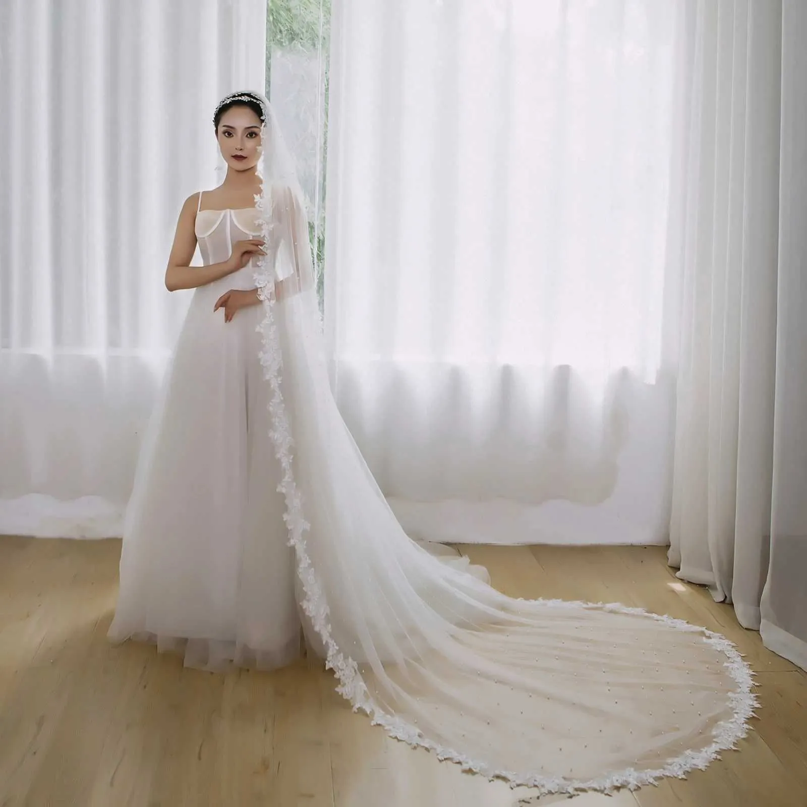 Hochzeitsschleier Mit Perlen Und Spitzenkante Und Kamm_voghion.com