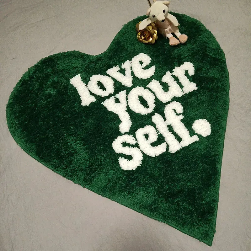 Green Tufting Heart Bedroom Rug Fluffy Letters Carpet Living Area Foot Pad Kids Room Doormat Aesthetic Home Warm Decor Rugs 240512