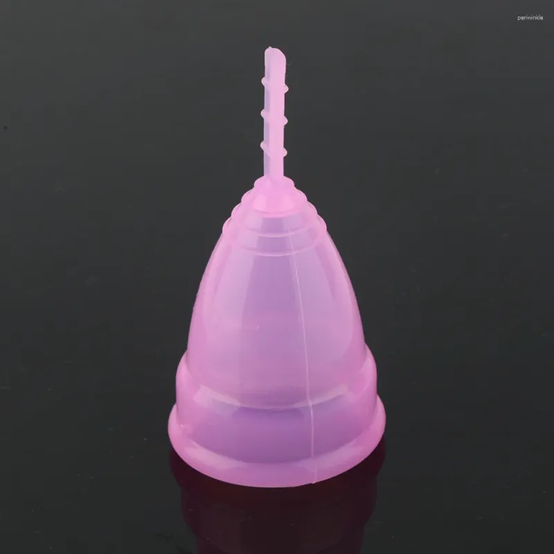 Engångskoppar Strån återanvändbar mjuk kopp silikon menstruation stora och små storlekar tre färger kvinnor hygien hälsovård leveranser