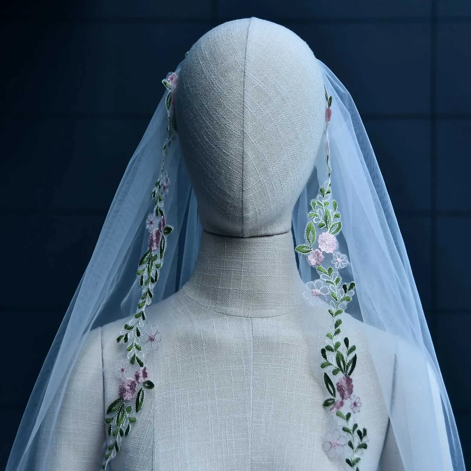 Haarschmuck Kurzer Schleier Spitzenrand Brautschleier 1 Stufe Fingerspitzenlänge Mantilla Weiche Brautkleider Zubehör für_voghion.com