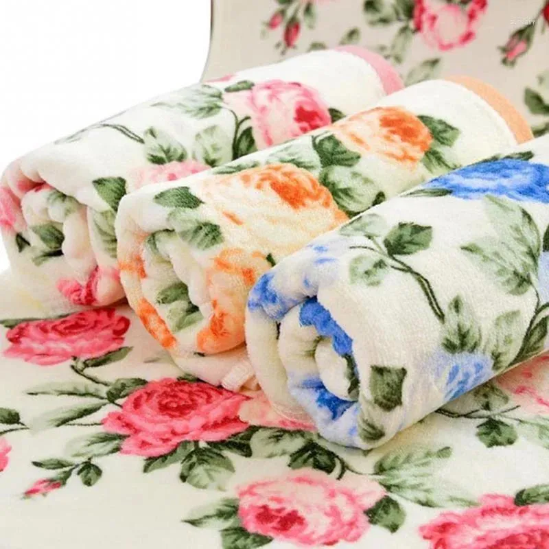 Полотенце цветочные полотенца
