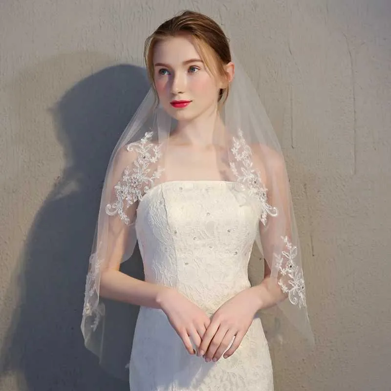 Bijoux de cheveux Élégant voile de mariage en dentelle peigne cadeau de demoiselles d'honneur de mariée applique avec diadème beige diamant_voghion.com