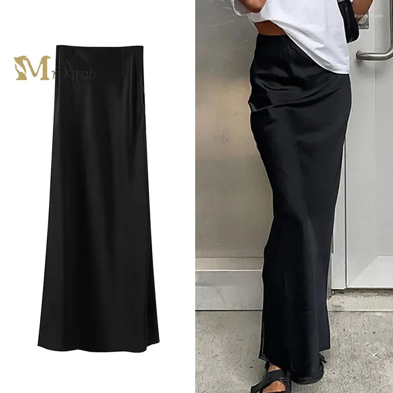 Юбки мода атласная черная длинная юбка для женщин y2k высокая талия упаковка бедра. Случайная свободная уличная одежда