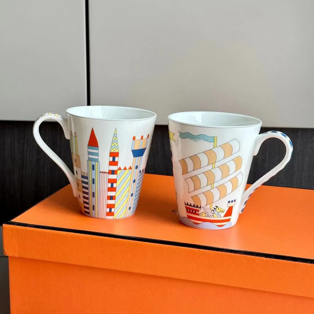 A new generation of fashion children's interesting bone China cup, couple cup, milk breakfast cup, creative slightly luxurious office tea cup, water cu