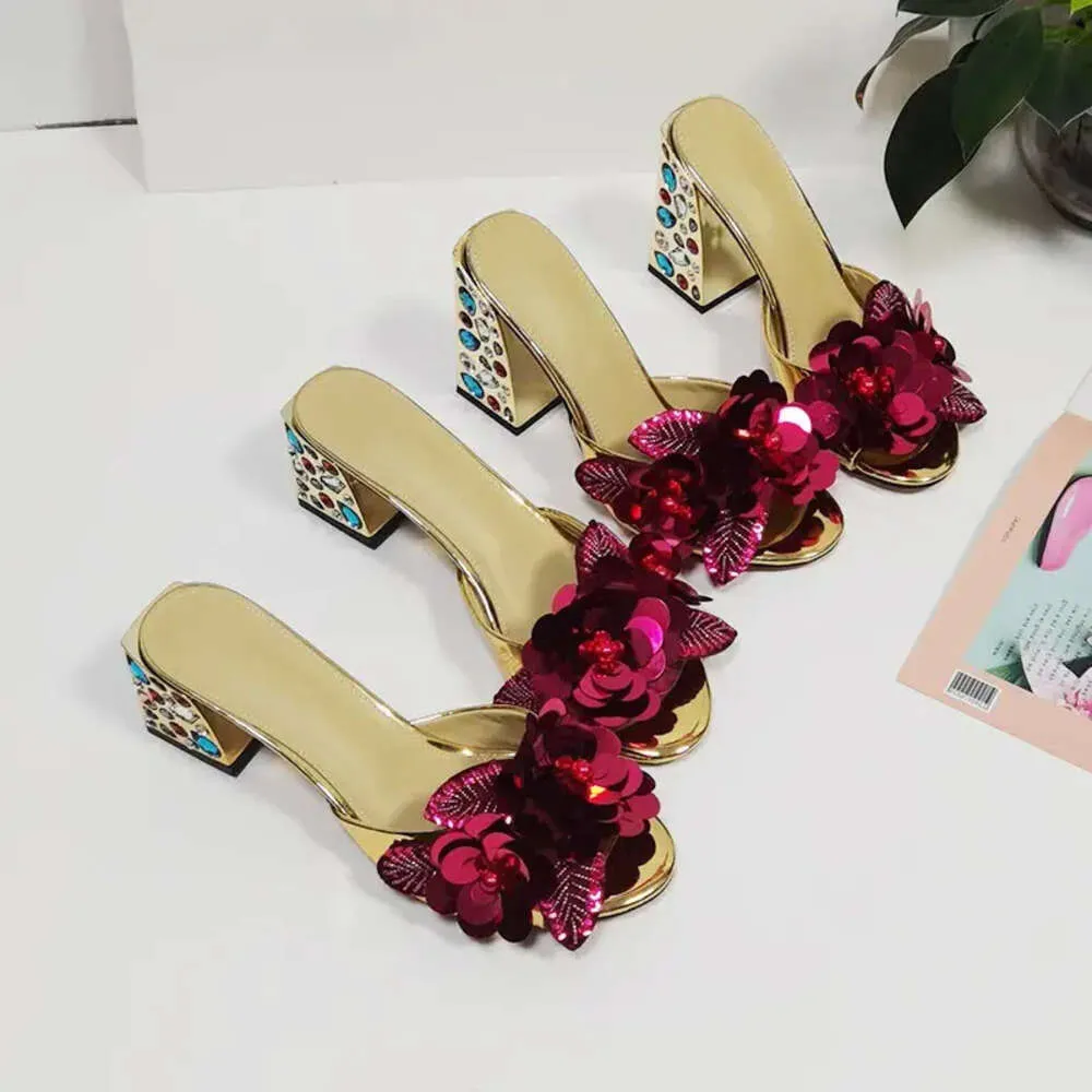 Kadınlar 2024 Orijinal Deri Rhinestone 6cm Topuklu Sandallar Yaz Flip-Flops Slip Slip-On Gelinlik Gladyatör Ayakkabı Renkli Elmas 3D Çiçek Boyutu 35-43 SA
