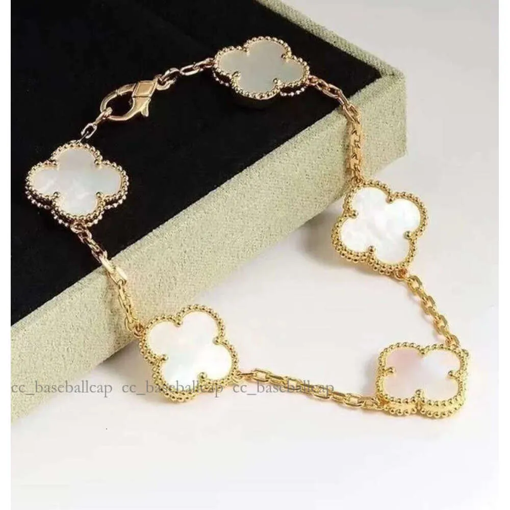 Van Clover Bracelets for Women Jewelry Bangle Mens Diamond Men Designer Bracelet # 352 429