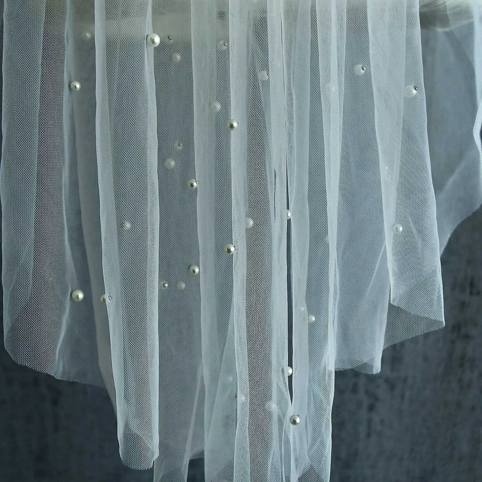 Svadobný závoj s hrebeňom, 2-vrstvový závoj s perlami a korálkami MZA08, svadobné doplnky do vlasov_voghion.com