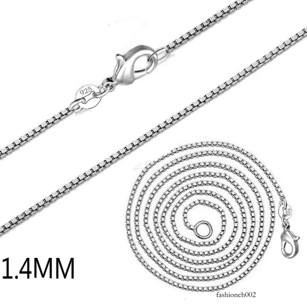 1,4 mm Stamped Box Chain Halsband Sterling Sier Halsband för män Kvinnor Fashion Lobster Clasp Chain Fit smycken som gör 16 18-24 tum