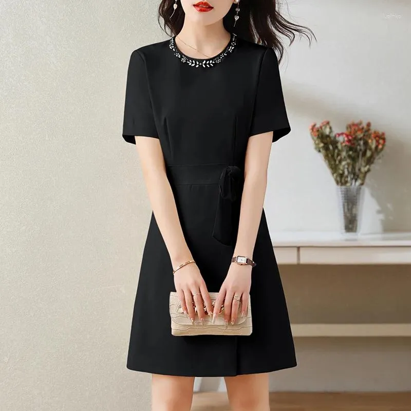 office summer party dress Somerset Dress: Perfect Summer Office Outfit