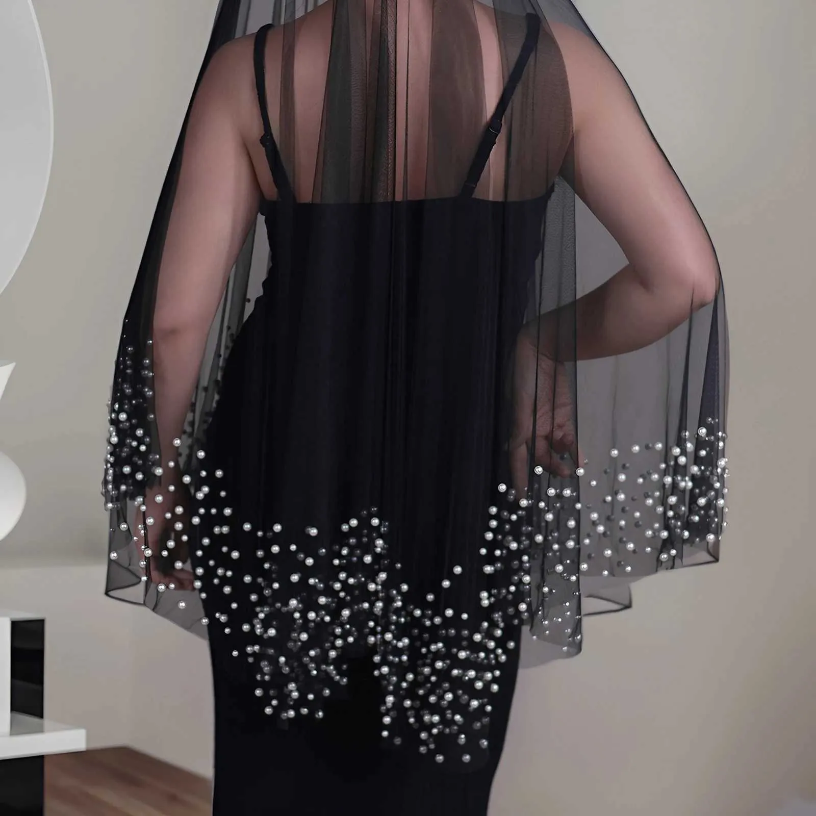 Šperky do vlasov, perly, svadobné závoje, visiaci štýl, korálkový závoj bez hrebeňa, zakrývajúci tvár, čierne svadobné šaty, doplnky V228_voghion.com