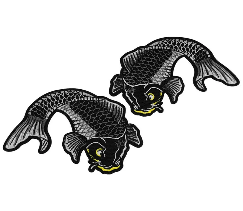 2 stks sticker koi karper vissen diy ijzer naaien logo geborduurde patch voor kleding5420397