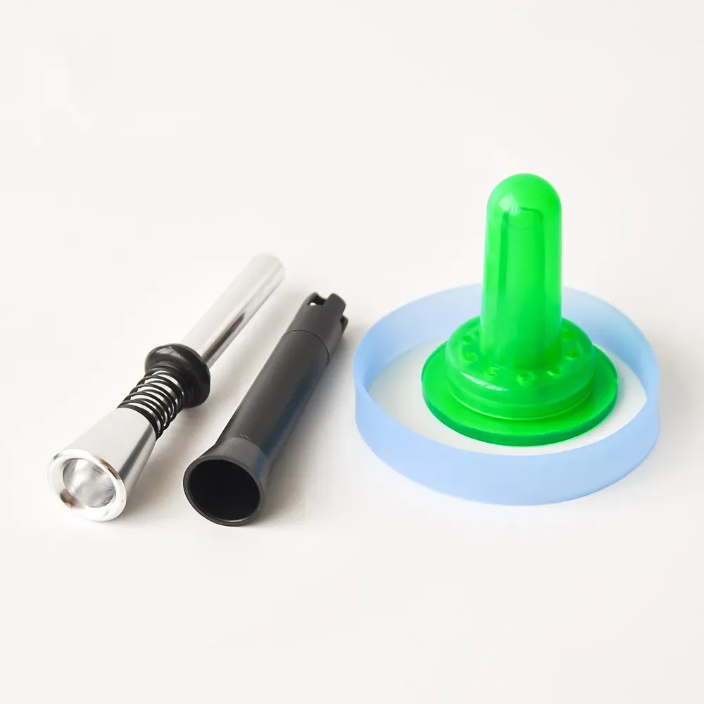 Portable Silicone Bong unbreaken water bongs glass pipe Smoking Oil Concentrate Metal Plastic Pipe 