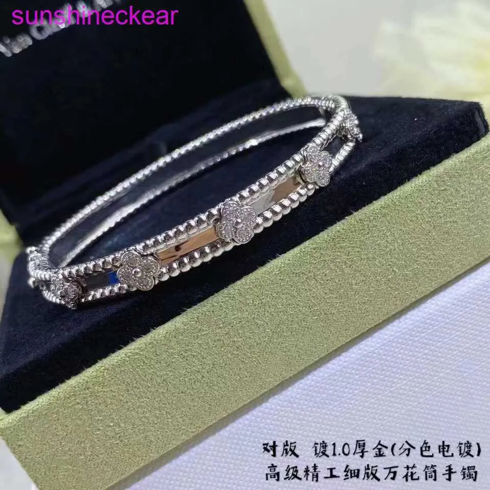 Luxury bracelet designed for people High Clover Bracelet Womens Narrow Gold 18K Rose with common vanlay