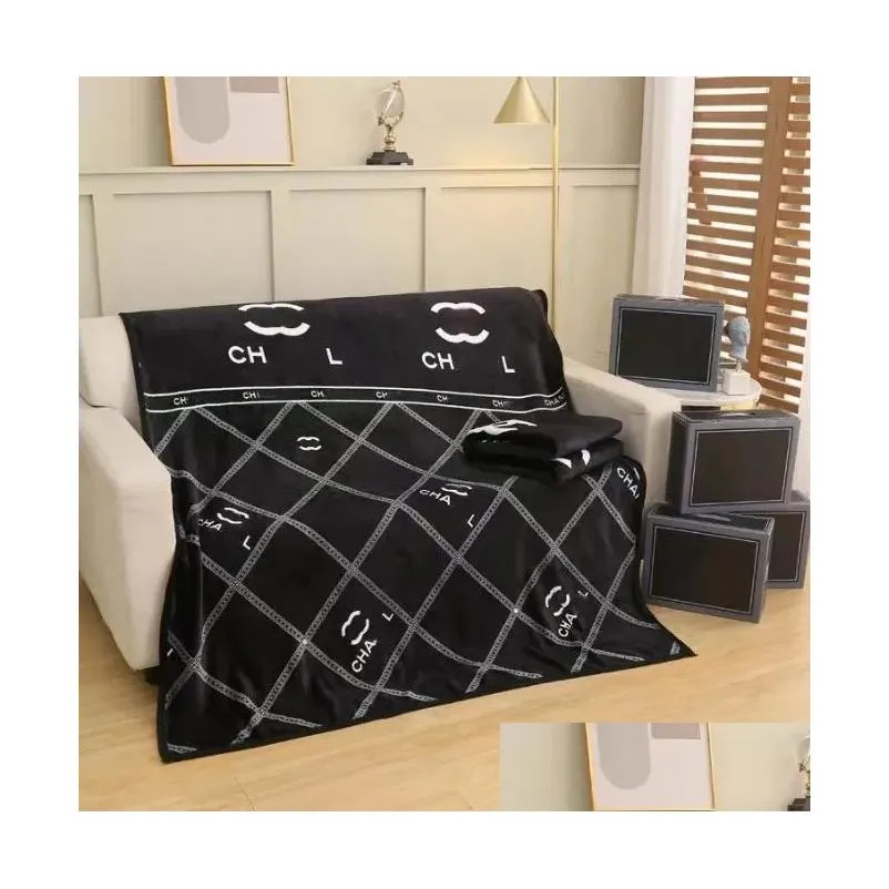 Cobertores Designer Blange Facet Standicloth Material com cartas Trope caixa de presente para viagens de Natal Sofá de xale de ar -condicionado é dhbdl