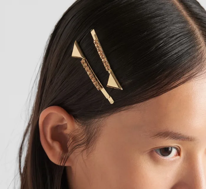 Designer Hair Clip Girls Barrettes Brande de luxe Bijoux de cheveux Diamond Gold Silver Metal Accessoires Class Classic Triangle Logo Headswear