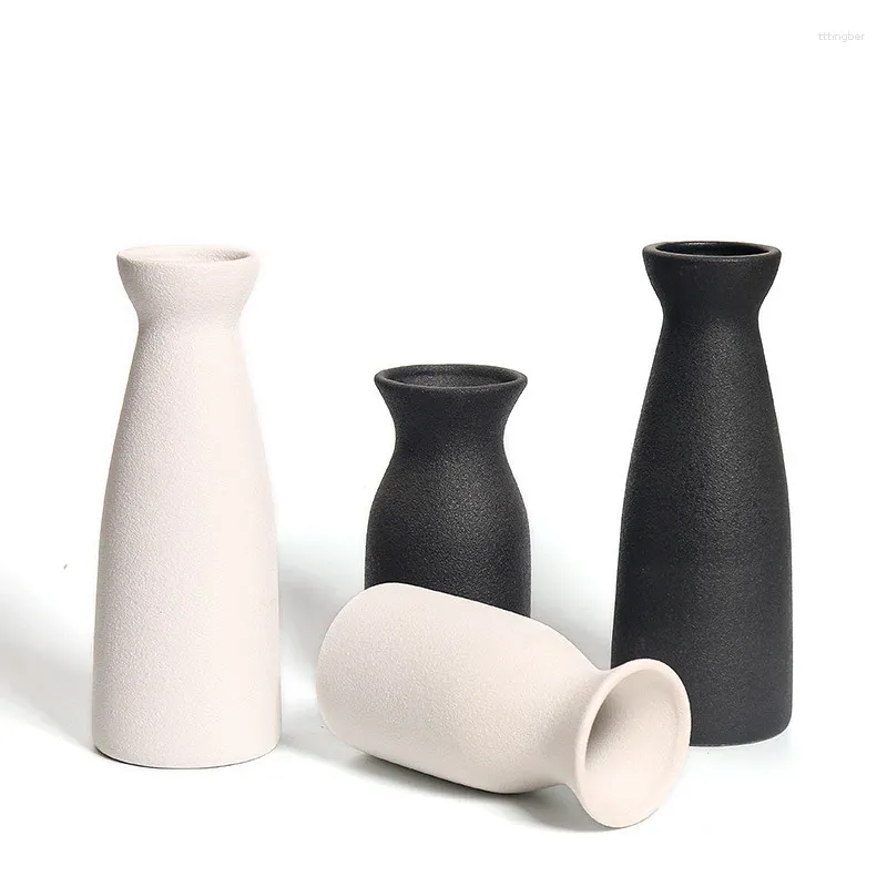 Wazony nordycki prosty biały czarny matowy ręcznie robiony ceramiczny wazon japońsko zen staare kwiecisz dekoracyjny ornament