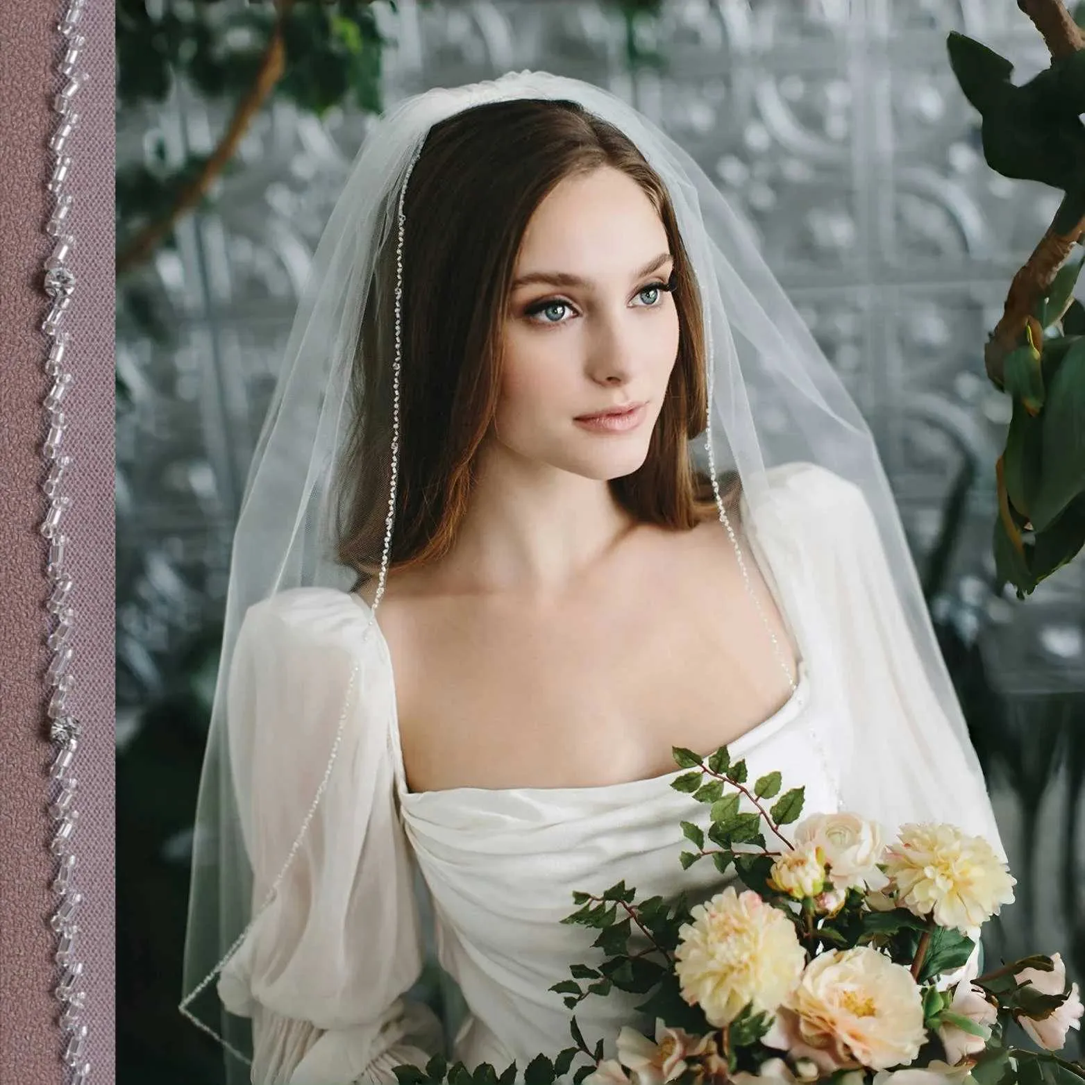 Haarschmuck Brautschleier Kristallperlen 1-stufig Hochzeitsschleier Strass Perlenbesatz Weicher Tüll mit Kamm Kathedrale_voghion.com