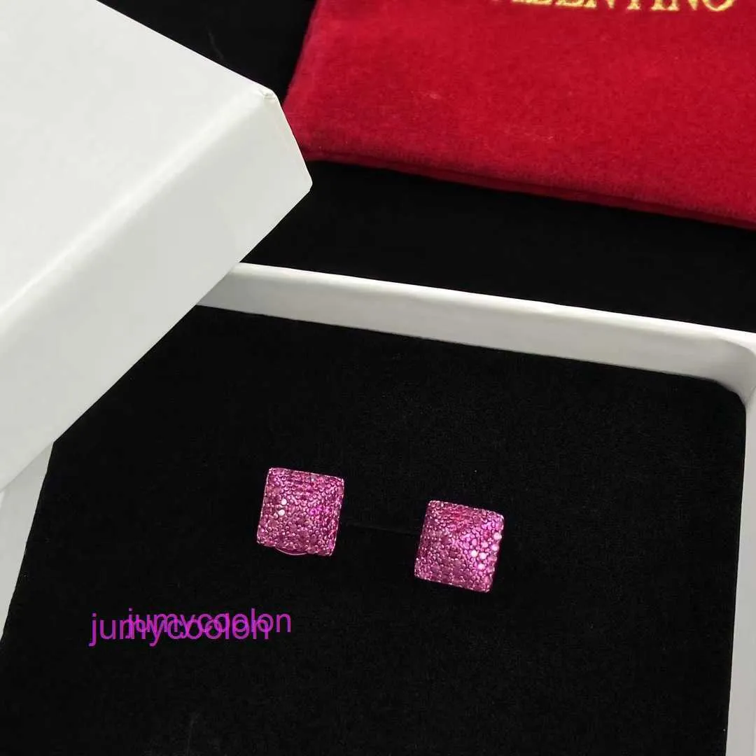 Aavaleno Top Edition Designer Delicate Earing New Family V Letter Full Diamond Small Square Silver Needle earrings for Womens FashionEarrings