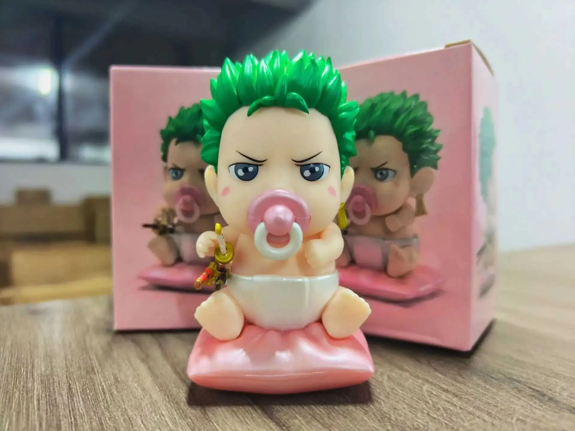 Figuras de brinquedo de ação 9cm One Piece Baby Zoro Figures Anime Caractere Decoração de Cartoon Desktop Desktop Ornament Holiday Gift Y240514