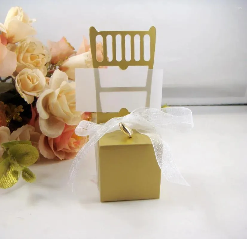 Enveloppe-cadeau 50 X blanc / or / argent chaise miniature du support de carte de place de carte de mariage Boîte de bonbons de la fête de déco