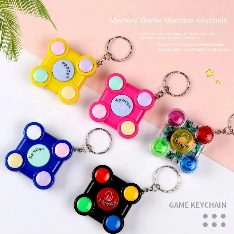 Keychains Handheld Cube Memory Training Brain Game Machine Creative Flash Sound Effekt Kinder Interactive Intelligence Toys