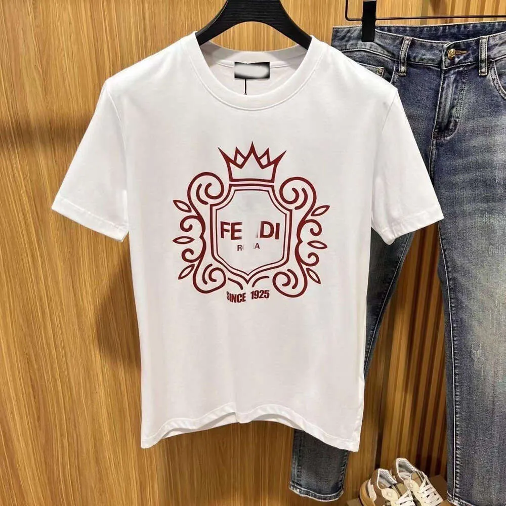 Designer Fens Luxury Classic New Fashion Brand Maglie a maniche corte maschile da uomo e da donna T-shirt puro in cotone rotondo a collo rotondo Stampa per mezza manica