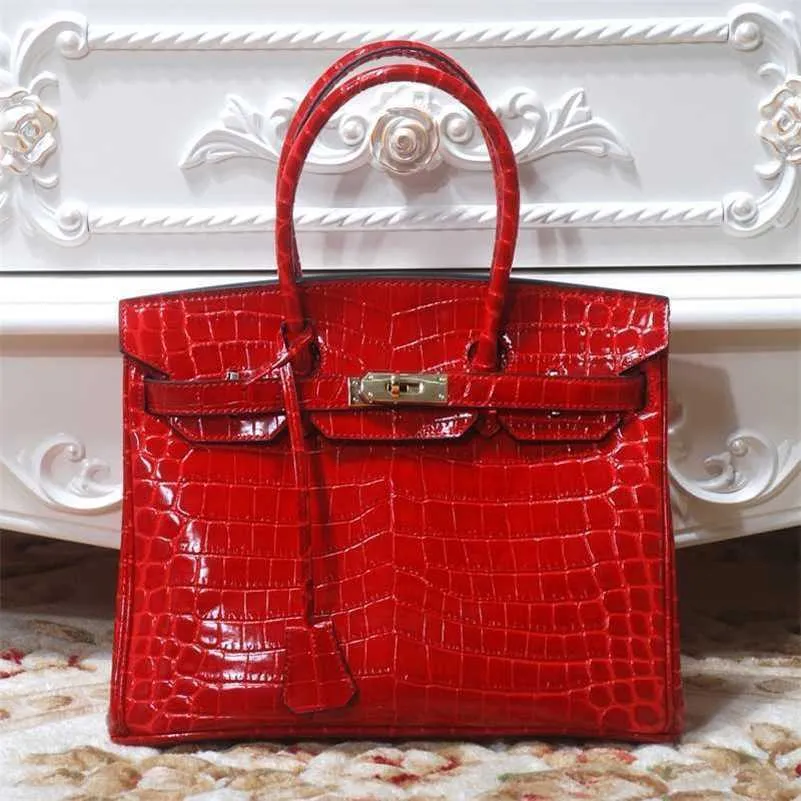 Women's Platinum 2024 Designer Bag Crocodile Pattern Women's Genuine Leather Women's Handbag Personality O996