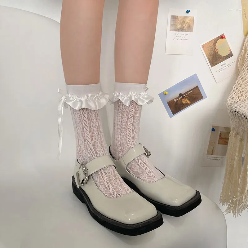 Frauen Socken Spitze Lolita Transparent Mesh Crew süße gekräuselte Bogenknoten Süßes Liebesmuster Sommer Ultradüner Knöchel