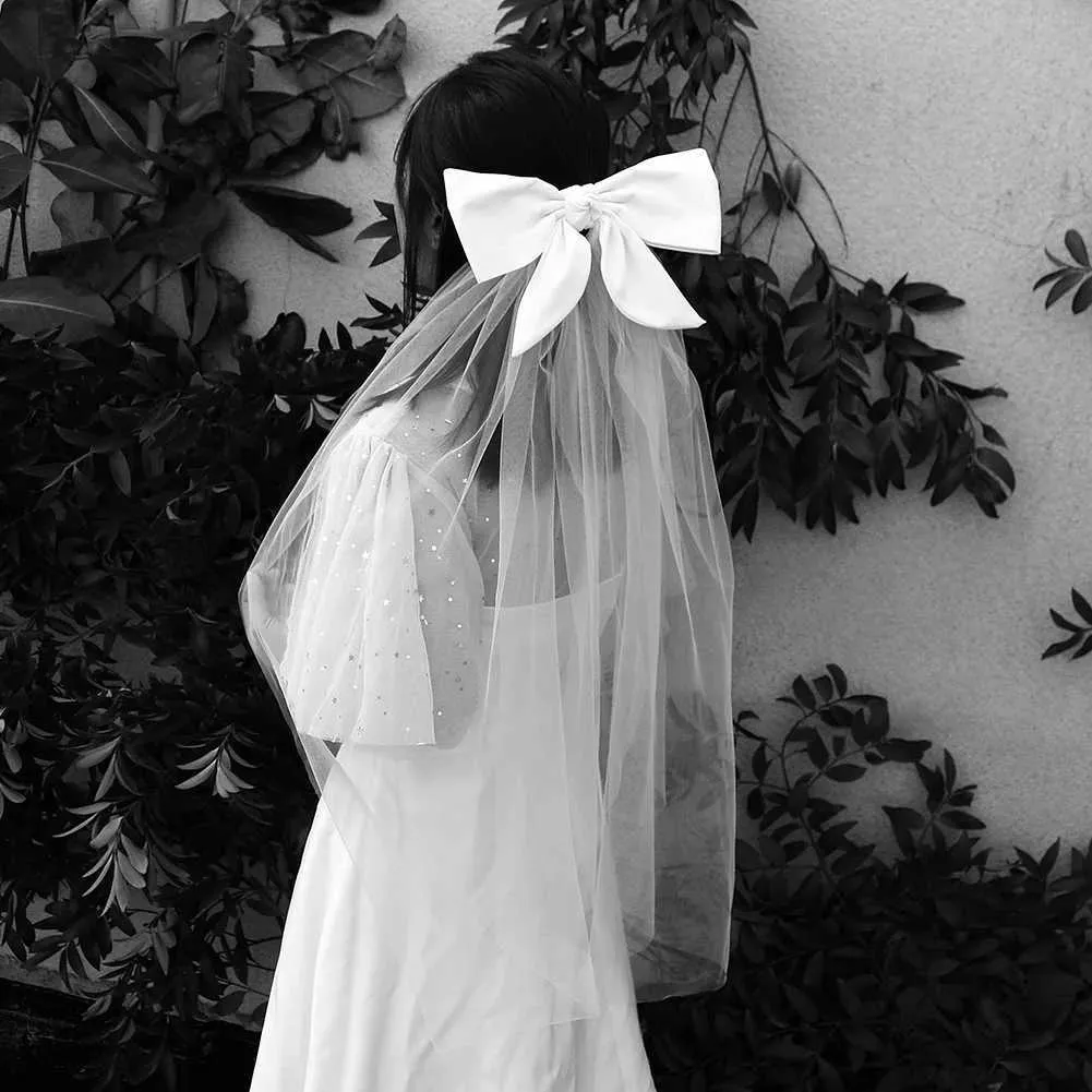 Haarschmuck Doppellagiger Mesh-Tüll Einfarbige Frauen Kurzer Hochzeitsschleier mit Clip-Bandkante Mitte Kaskadenbraut_voghion.com