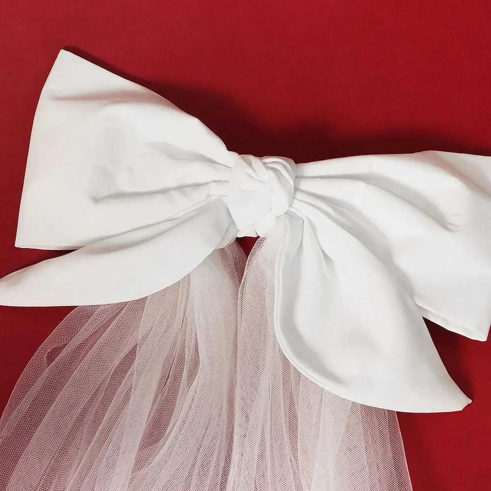 Haarschmuck Doppellagiger Mesh-Tüll Einfarbige Frauen Kurzer Hochzeitsschleier mit Clip-Bandkante Mitte Kaskadenbraut_voghion.com