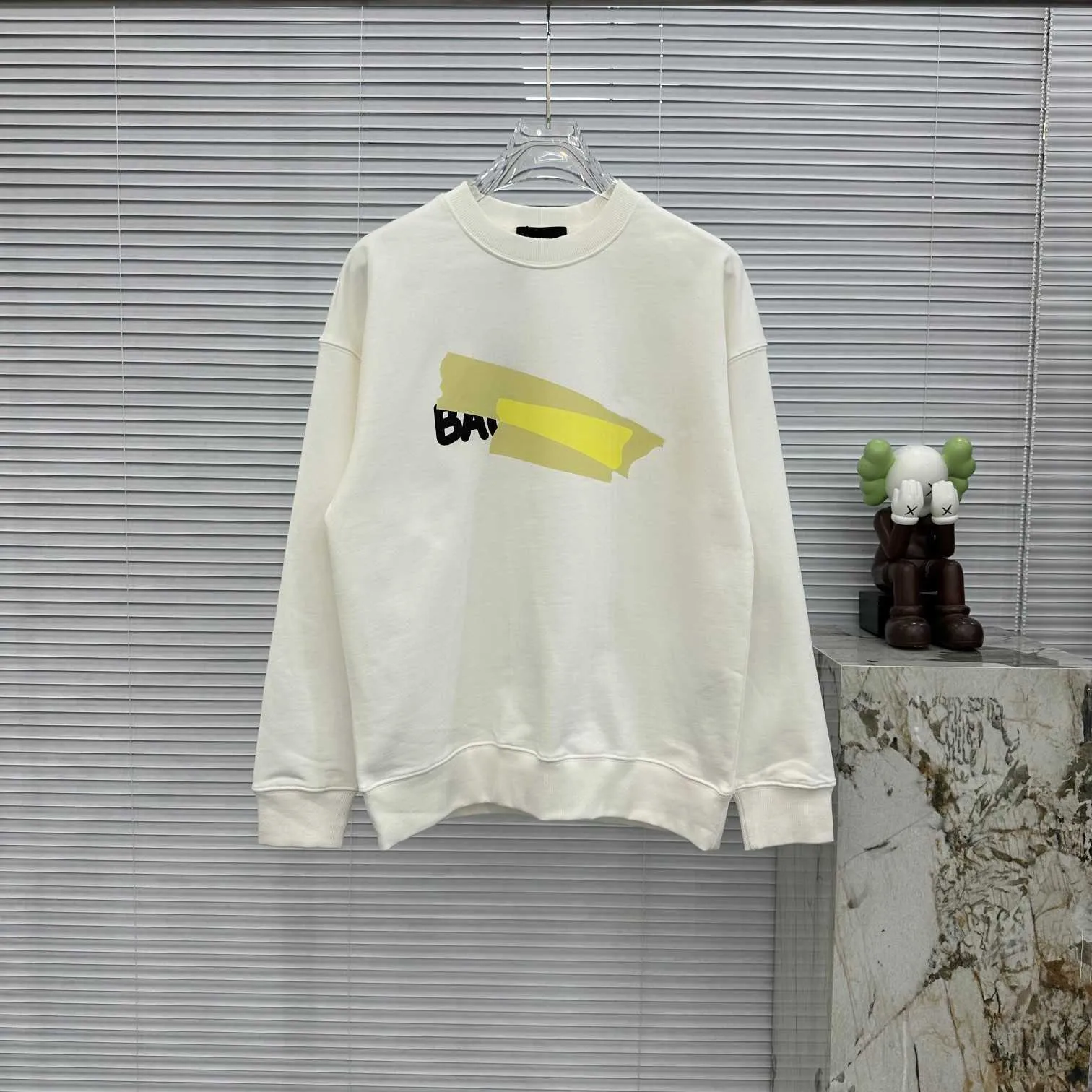 Home b High Version 23fw Paris Autumn/winter Style Tape Paper Printed Embroidered Sweater for Couples Same Men and Women