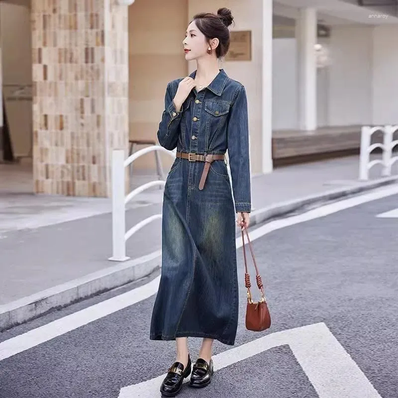 Robes décontractées vintage denim féminin 2024 Slim Vêtements à manches longues solides A-Line Empire Fashion Spring / Summer Women Robe