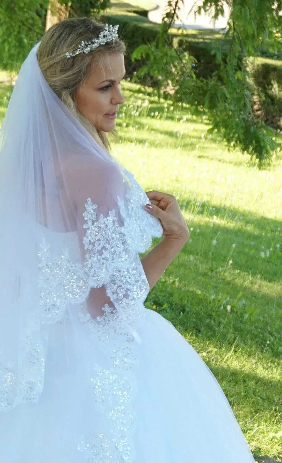 Gioielli per capelli 2023 Elegante due strati Velo da sposa in pizzo con pettine Accessori da sposa per donna Bianco Avorio Voile Lungo Mariage_voghion.com