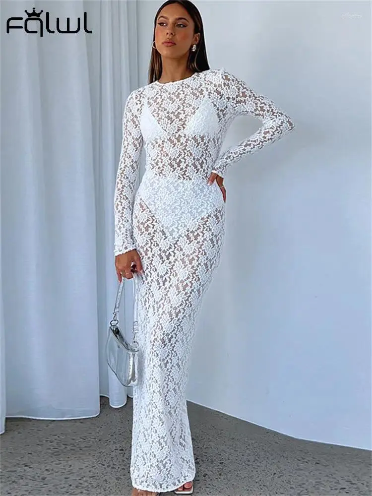 Robes décontractées Habbris Sexy White Hollow Out Lace Impring Long Dress Party Club For Women 2024 Sleeve d'automne Voir à travers BodyCon Maxi