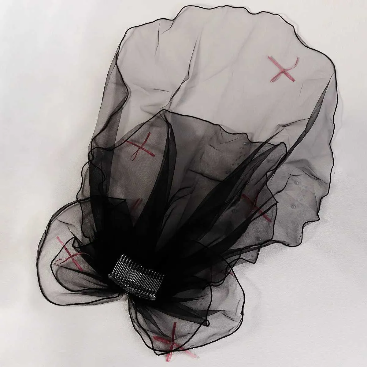 Haarschmuck Doppellagiger Mesh-Tüll Einfarbige Frauen Kurzer Hochzeitsschleier mit Clip-Bandkante Mitte Kaskadenbraut_voghion.com