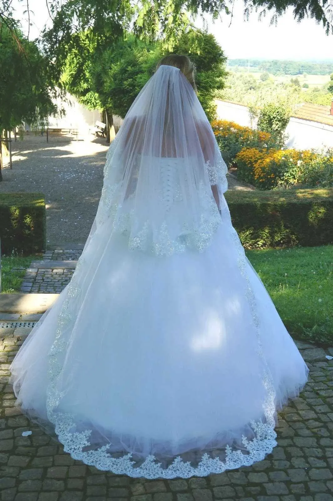 Gioielli per capelli 2023 Elegante due strati Velo da sposa in pizzo con pettine Accessori da sposa per donna Bianco Avorio Voile Lungo Mariage_voghion.com