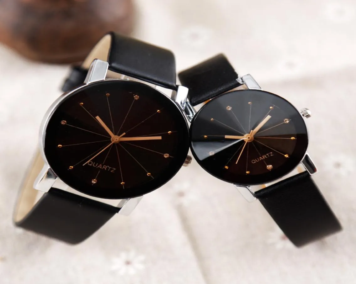 Högkvalitativ kvartsklockor Ankomst Män kvinnor039s Dial Clock Leather Armband Wristwatch Geometry Sports Watch Lover Wristwatch2663346