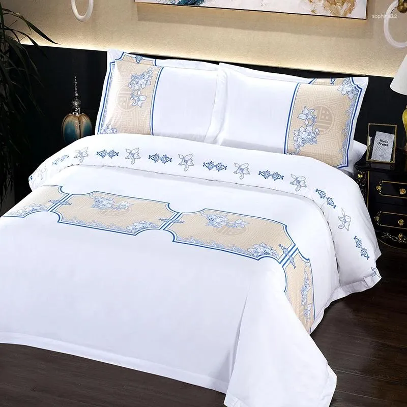 Yatak takımları 5 yıldızlı el lüks pamuklu beyaz gri tam kral yumuşak yorgan kapak yatak/düz tabaka takılmış yastık kılıfı 4pcs