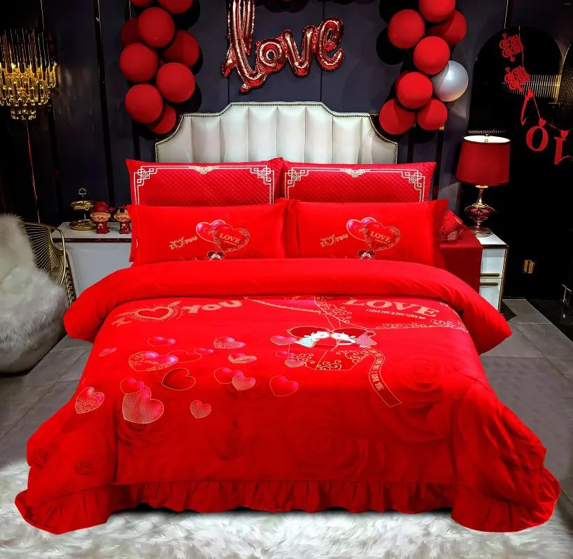 Bedding Sets Cotton Marriage Red Duvet Cover Flower Ruffle Flat Sheet Pillowcases Bed Quilt For Love Wedding Accessories