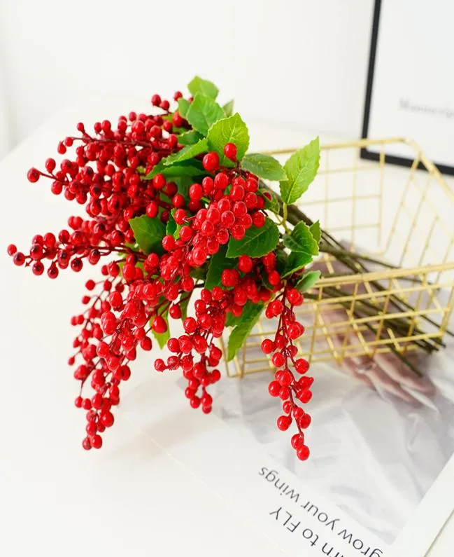 Simulatie Red Berry Flower Branch Kerstmis Decoraties Accessoires Plant Potten Decoratieve schuimbal Stam Fake Flore Branch5260153