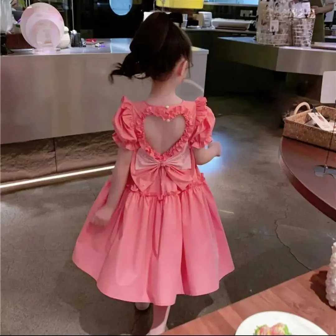 Kız Elbiseleri Kızlar Yaz Elbisesi 2024 Yeni Çocuk Kayak Moda Sevimli ve Sevimli Küçük Kız Tasarım Prenses Elbise Kız Elbise D240515