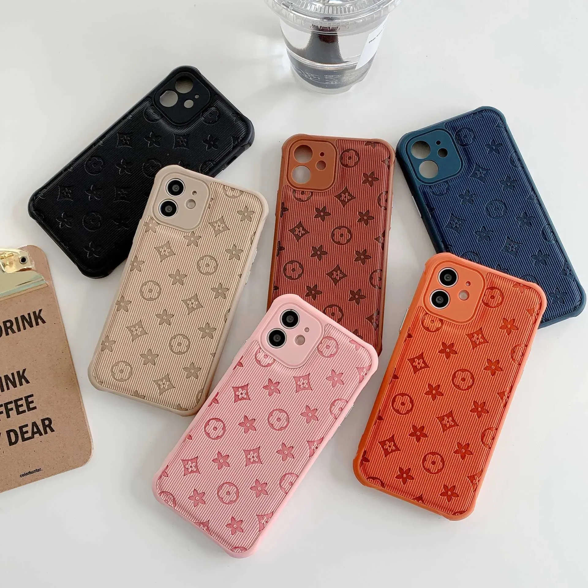 Top design en cuir caisses de téléphone pour iPhone 13 Pro Max 12 Mini 11 xs xr x 8 7 Plus Designers de mode imprimer la couverture arrière de luxe coque mobile