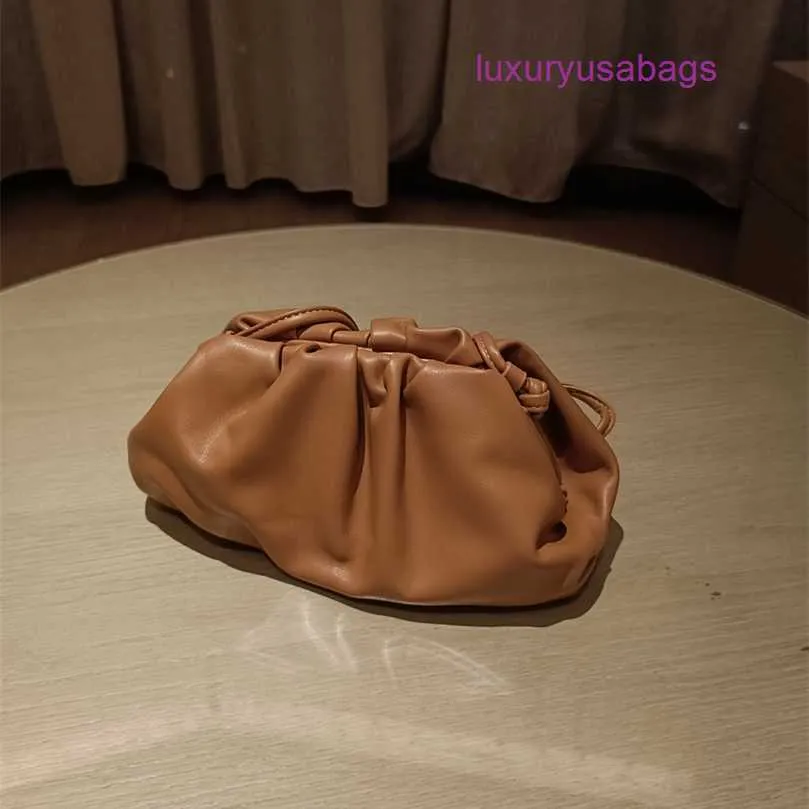 Autentyczne designerskie torebki damskie torebka z chmura fold bottegavvenet torba nowa modna miękka skórzana torba chmurowa miękka skórzana crossbody One ramię ręczne d wn-97a0