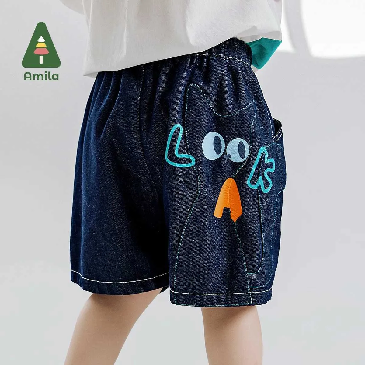 Kläderuppsättningar Amila 2024 Summer New Boys Bottom Soft Denim Patchwork Cartoon Cat Dark Blue Boutique Breatble Quarter Pants 0-6YL2405